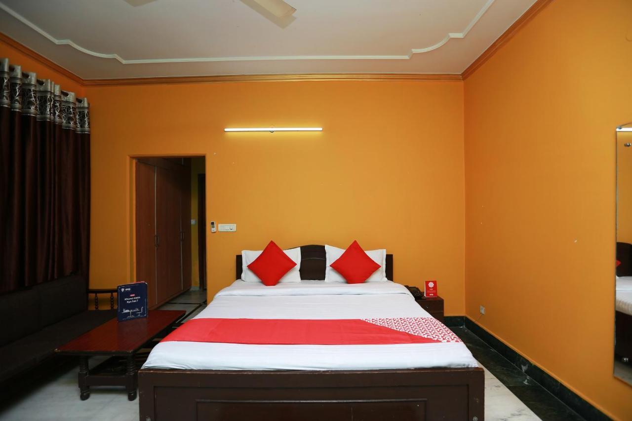 Oyo 11752 Hotel Sun Palace Residency Indirapuram Kültér fotó
