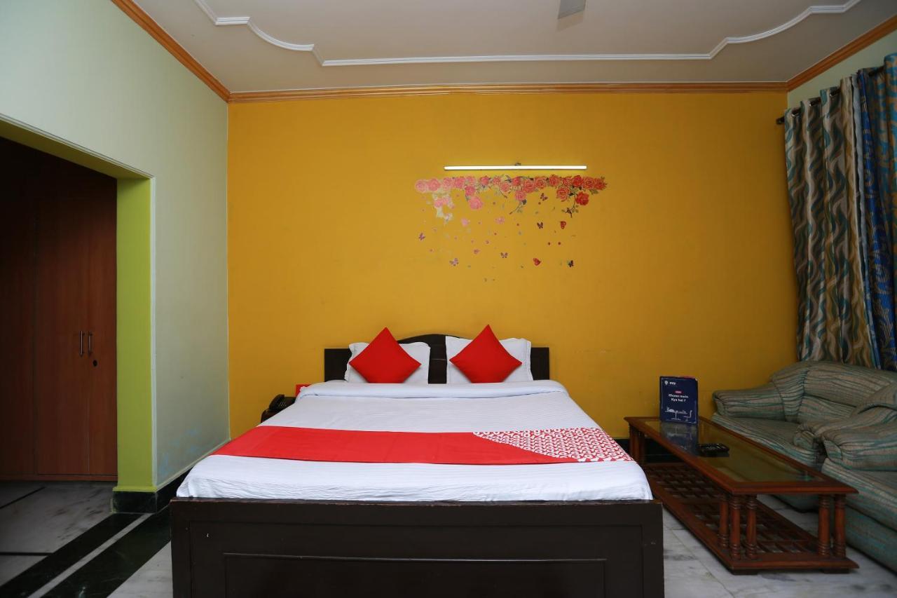 Oyo 11752 Hotel Sun Palace Residency Indirapuram Kültér fotó